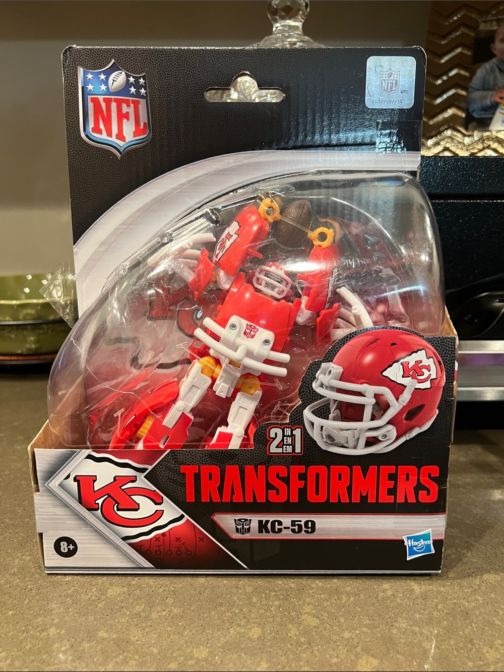 Hasbro Transformers KC-59 Kansas City Chiefs Red and White 2-in-1 Figure